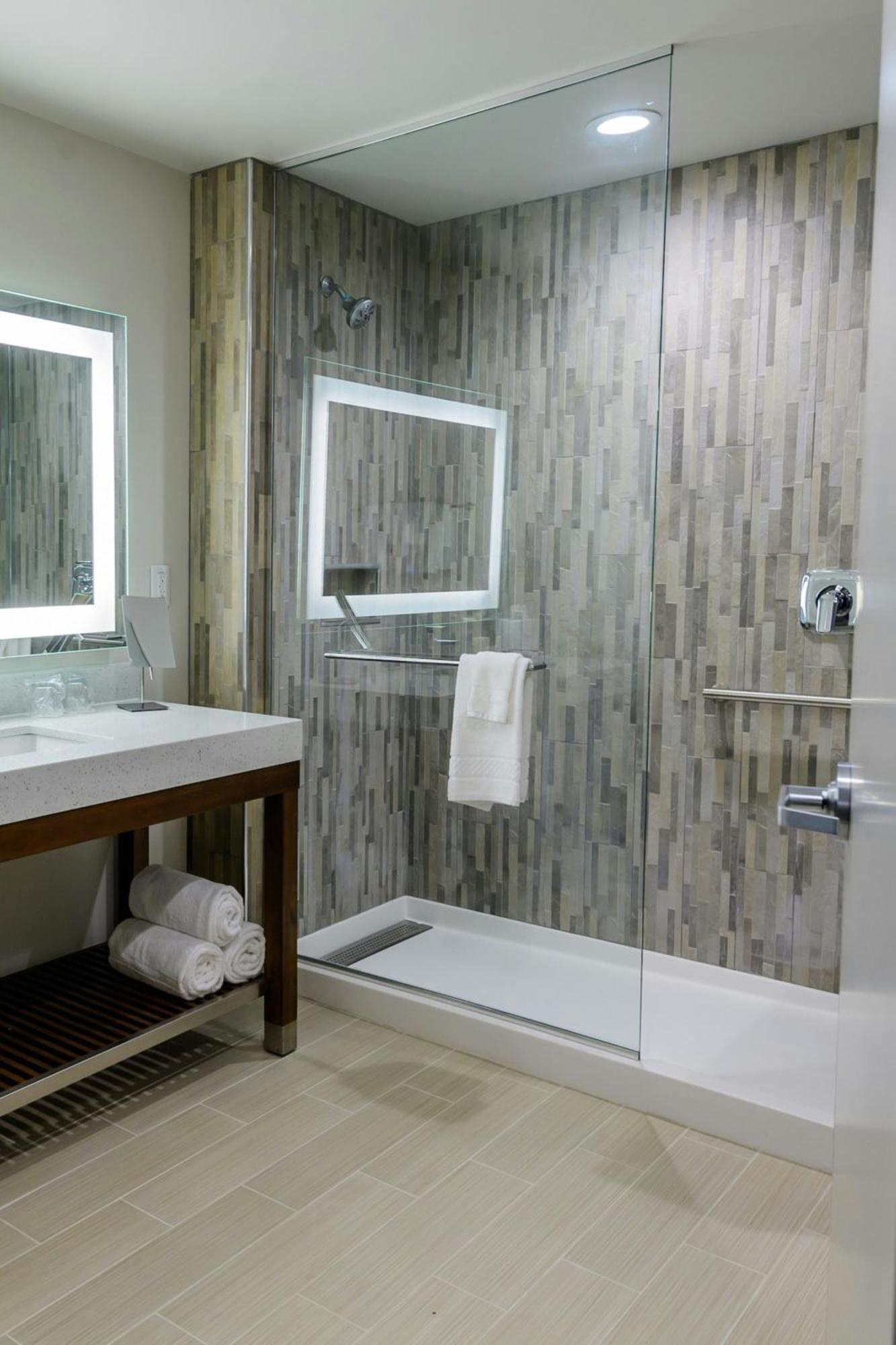Courtyard By Marriott Lake Jackson Εξωτερικό φωτογραφία